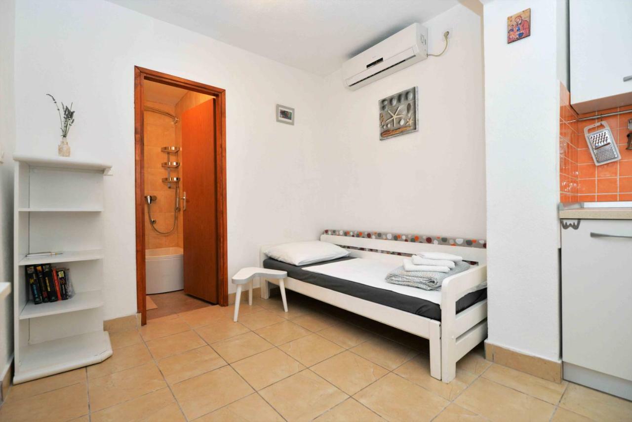 Apartment Stari Murter Zewnętrze zdjęcie
