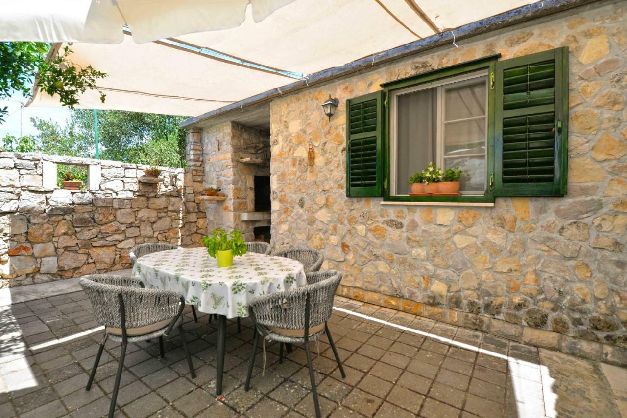 Apartment Stari Murter Zewnętrze zdjęcie